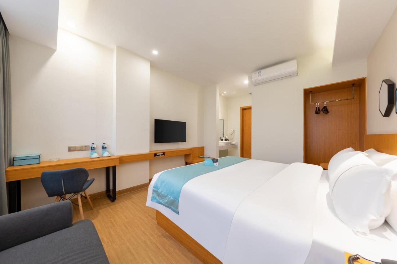 Xana Lite Hotel - Guangzhou Fangcun Huadiwan Metro Station Buitenkant foto