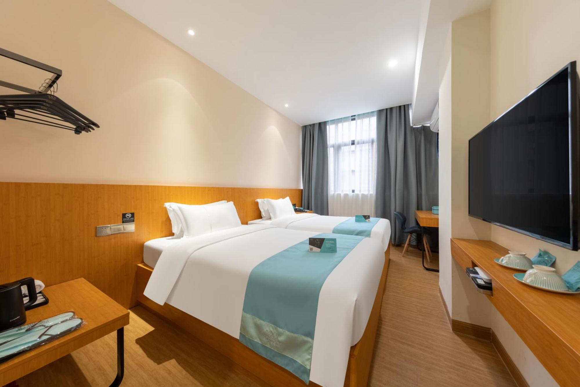 Xana Lite Hotel - Guangzhou Fangcun Huadiwan Metro Station Buitenkant foto
